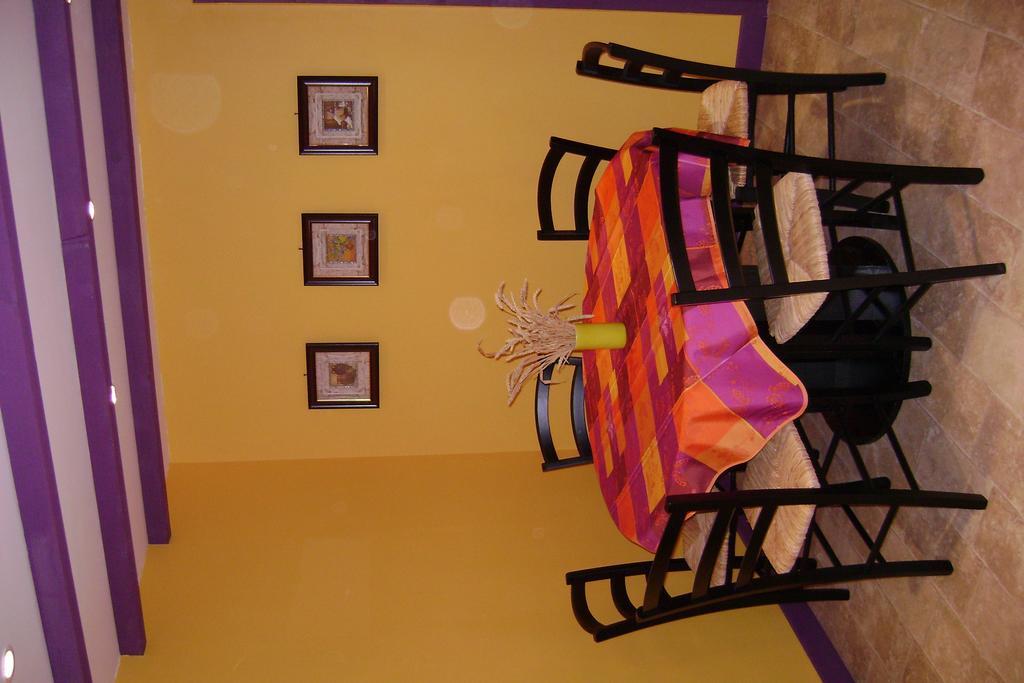 Les Chandelles Bed & Breakfast Villiers-le-Morhier 객실 사진