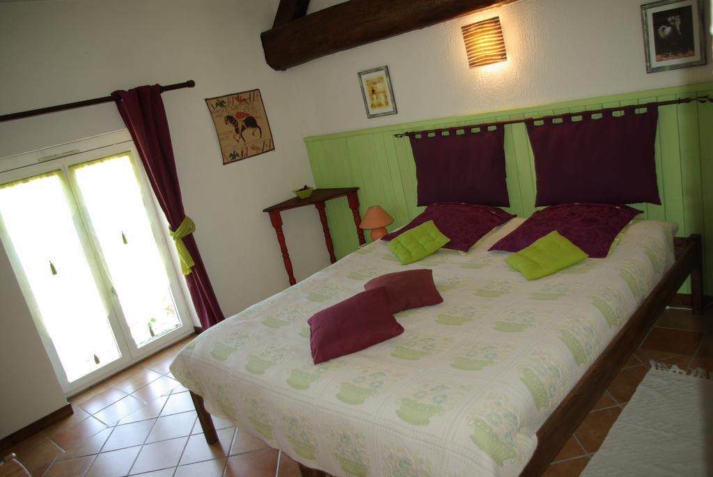 Les Chandelles Bed & Breakfast Villiers-le-Morhier 객실 사진