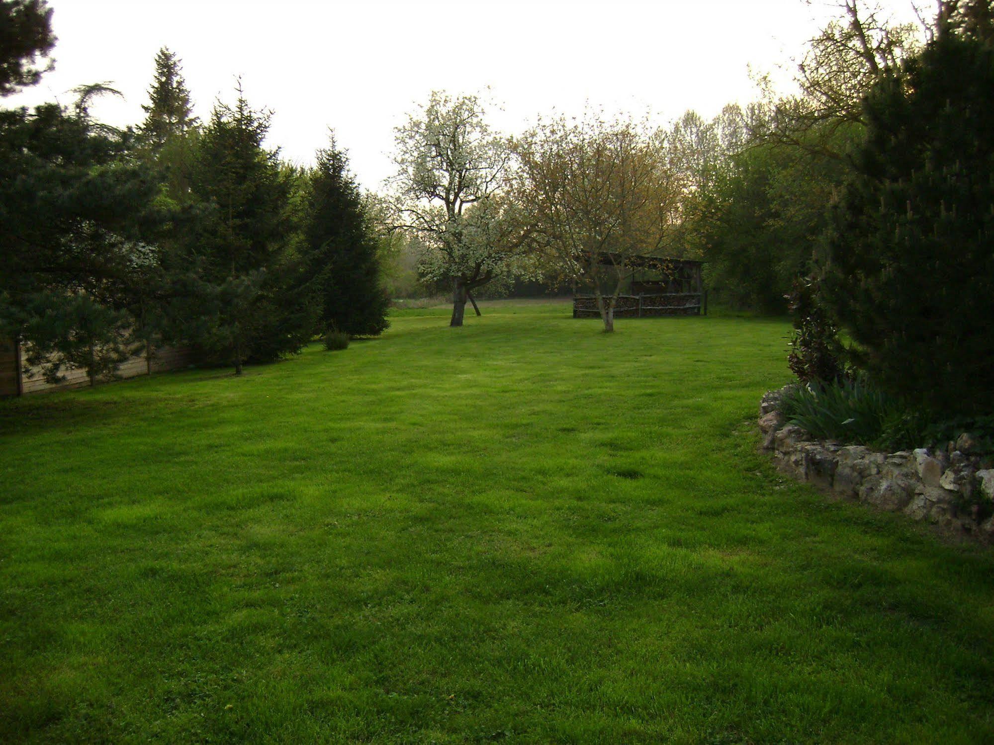 Les Chandelles Bed & Breakfast Villiers-le-Morhier 외부 사진